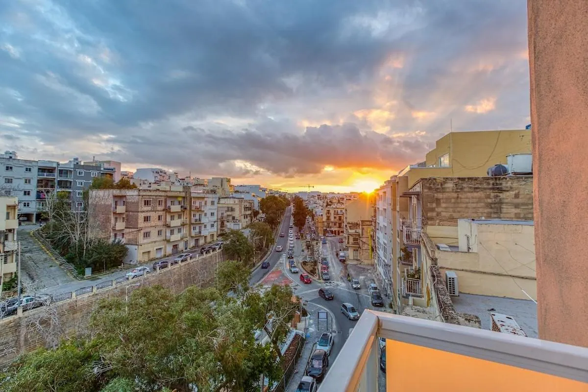 Central 3 Bedroom Modern Apartment In St Julians Saint Julian's Malta