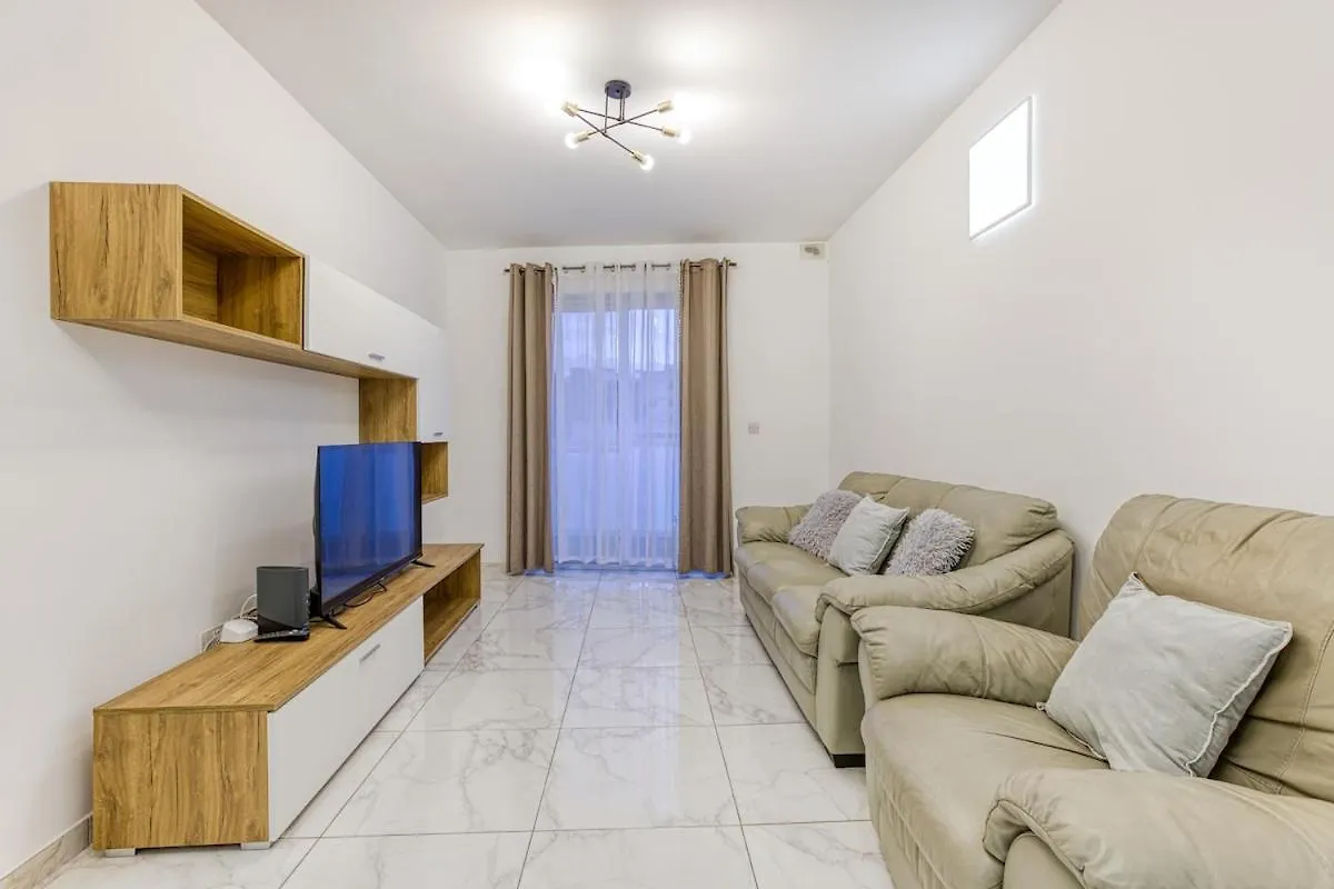 Central 3 Bedroom Modern Apartment In St Julians Saint Julian's Malta